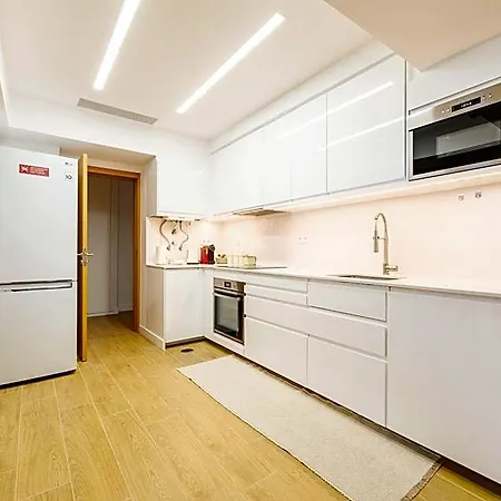 Olivais Spacious Near Airport * ליסבון