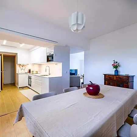 דירה Olivais Spacious Near Airport *